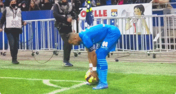 浙江男篮末节连得10分逆转辽宁（浙江男篮末节打出10-0攻势逆转击败辽宁）