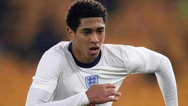 奥蓬达：我身处世界最大俱乐部之一，经历困难后为处子球高兴（奥蓬达：效力世界顶级豪门之一，走出低谷后为处子球欣喜）