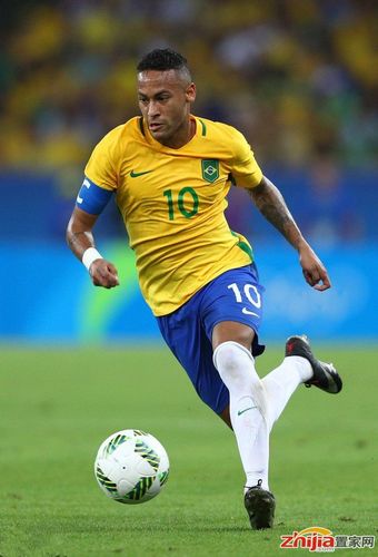 夸德拉多：C罗平常简直是在拼命训练，他既有天赋又有自律（夸德拉多称C罗训练近乎拼命，兼具天赋与自律）