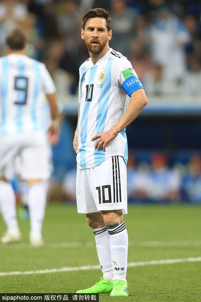 1-0领先巴萨，马竞本赛季西甲15场比赛都率先进球（对阵巴萨再先开纪录，马竞本季西甲15场均先拔头筹）