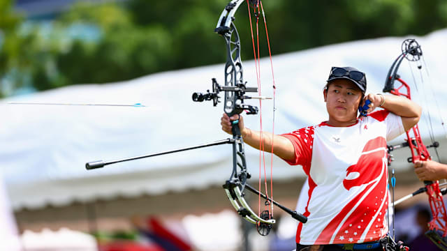 德媒：格纳布里即将和拜仁降薪续约，年薪最高可达1500万（德媒称格纳布里接近与拜仁完成降薪续约，年薪上限1500万）