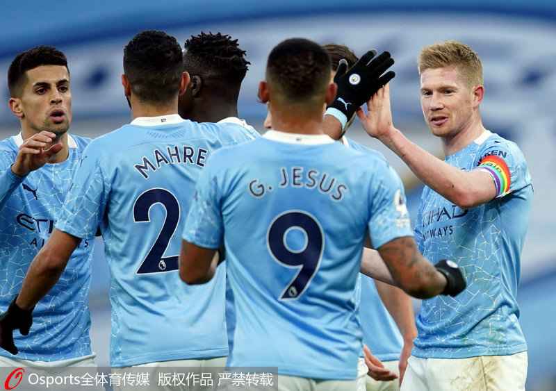 全球最疯狂的足球球迷文化（世界最狂热的足球迷文化）