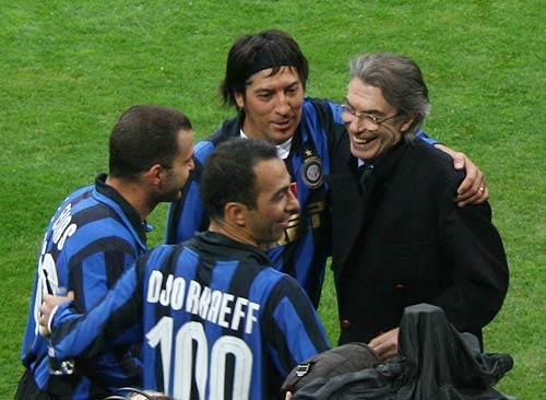 皇马客战塔拉维亚首发：姆巴佩领衔，恩德里克出战（皇马客场挑战塔拉维亚首发名单：姆巴佩领军，恩德里克亮相）